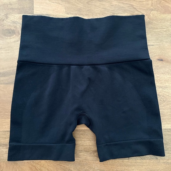 Set Active Sculptflex Bike Shorts - Picture 3 of 5